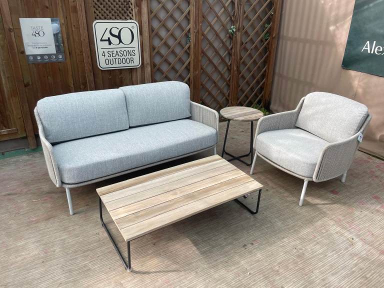 4 seasons outdoors brand new sale rrp £2495