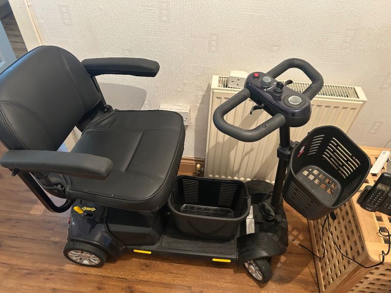 Reduced Price Green Power Mobility Scooter