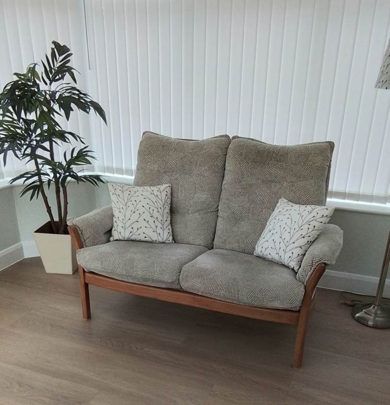 Ercol Saville Suite