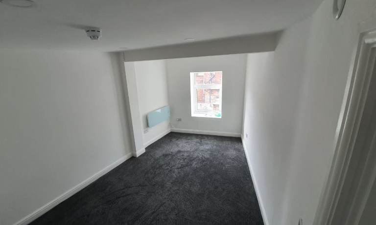2 BEDROOM FLAT AVAILABLE TO LET Denton M34 3JU