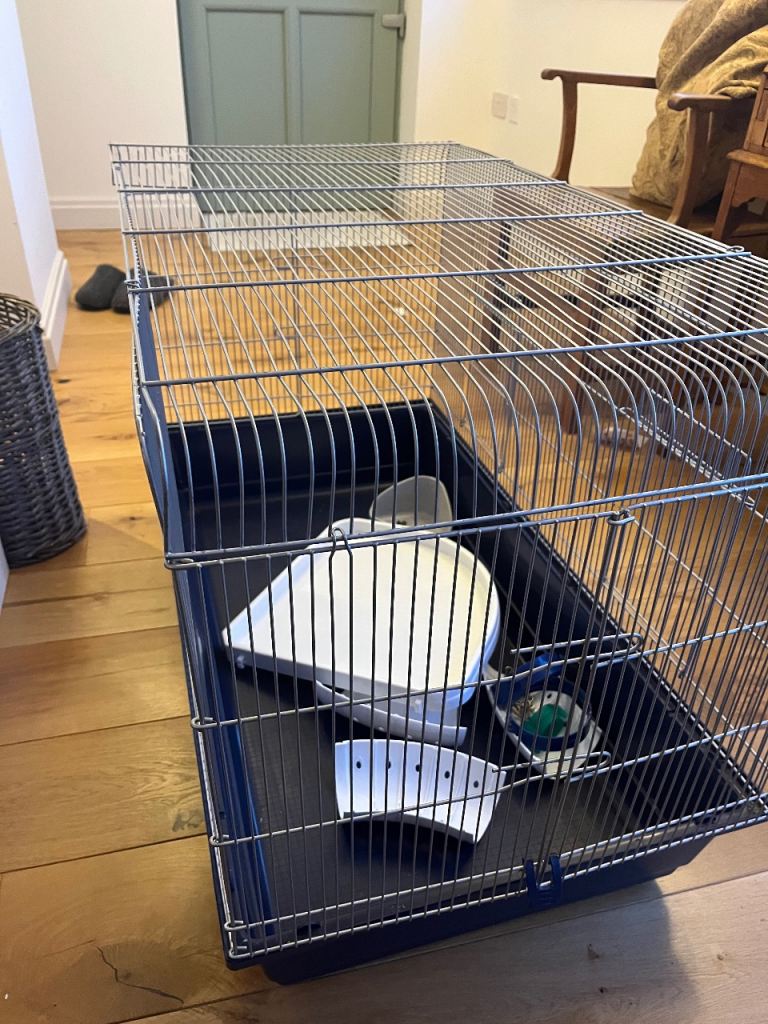 Pet cage 