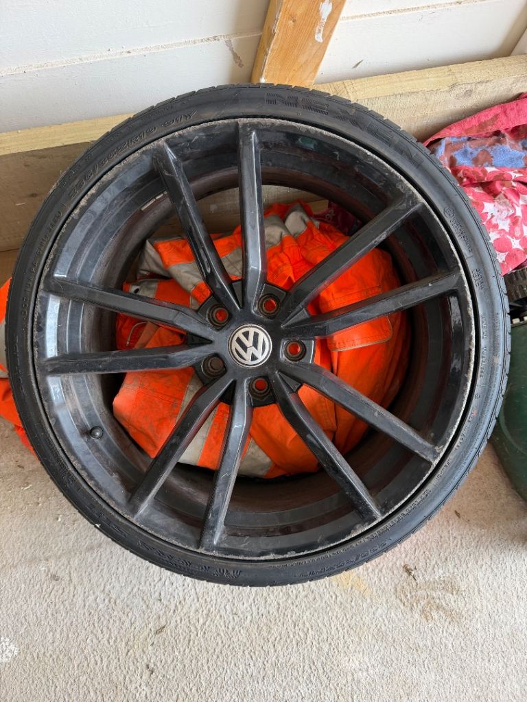 VW alloys 