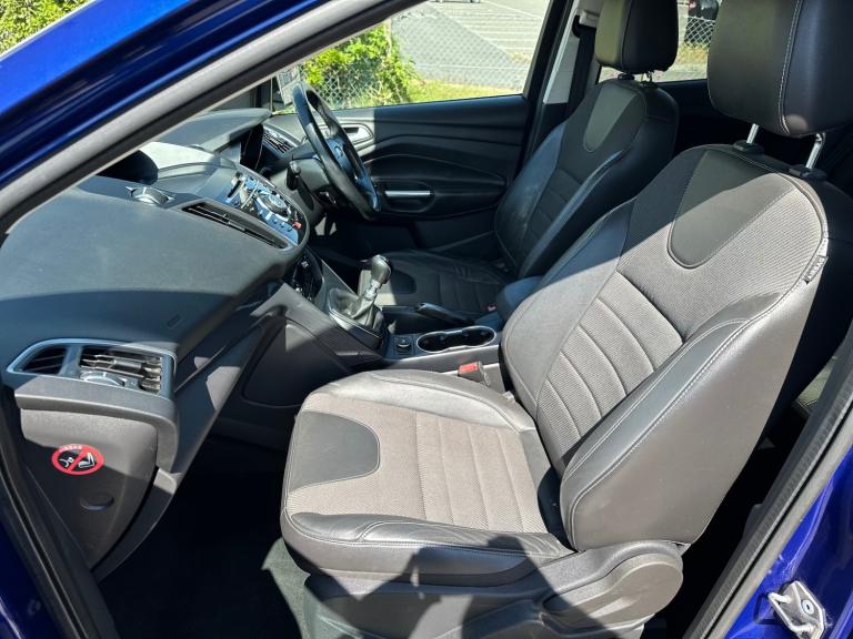 2014 Ford Kuga 2.0 TDCi Titanium 5dr 2WD HATCHBACK Diesel Manual