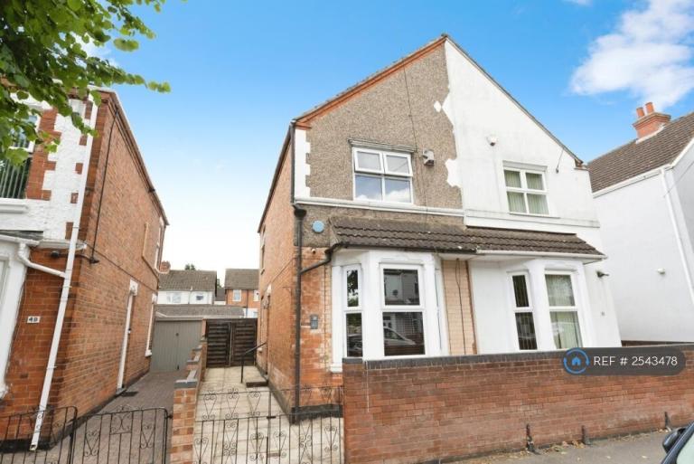 3 bedroom house in Churchill Avenue, Coventry, CV6 (3 bed) (#2543478)