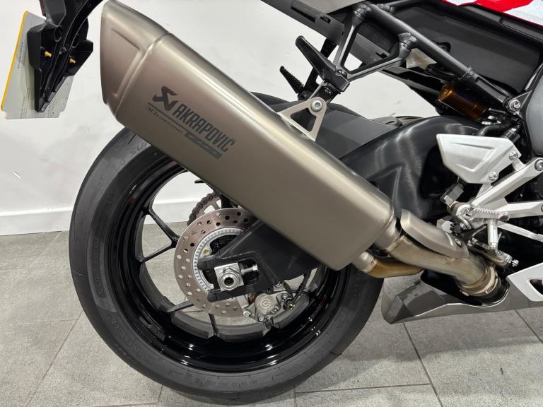 2025 Honda Fireblade CBR1000RRR SP, 30th Anniversary #1703, Warranty until 09/31