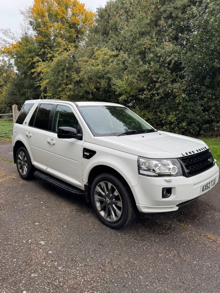 Land Rover, FREELANDER, Estate, 2013, Other, 2179 (cc), 5 doors