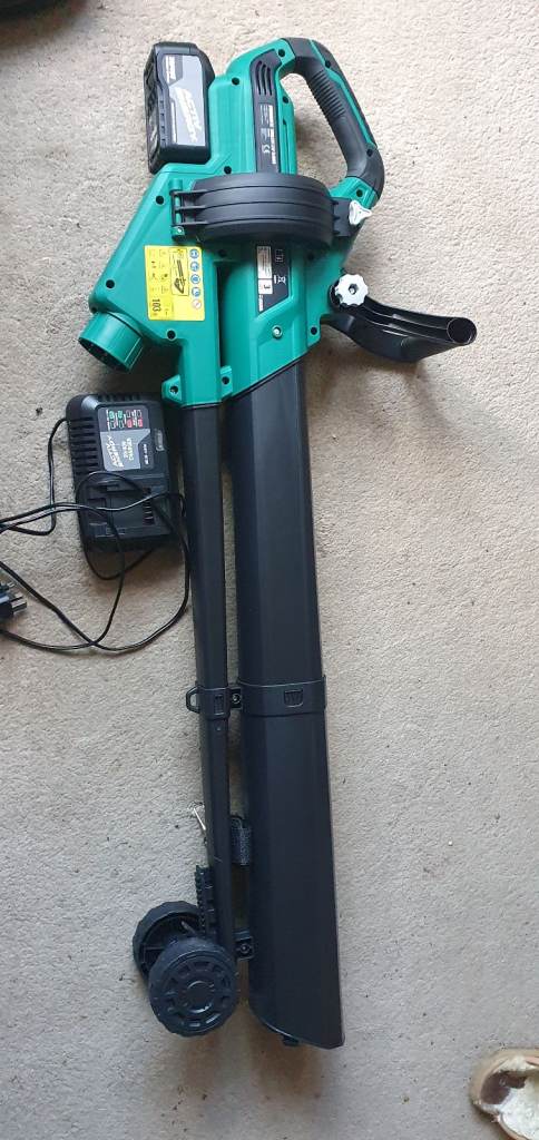 image for Leaf blower/hoover
