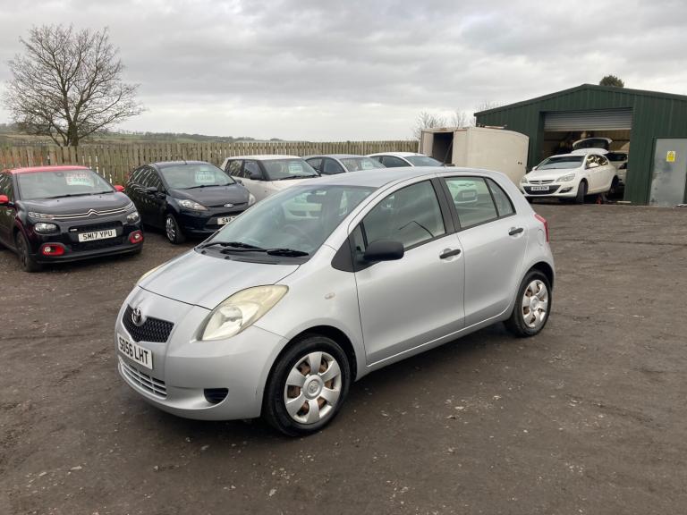2006 Toyota Yaris 1.0 VVT-i T2 5dr HATCHBACK Petrol Manual