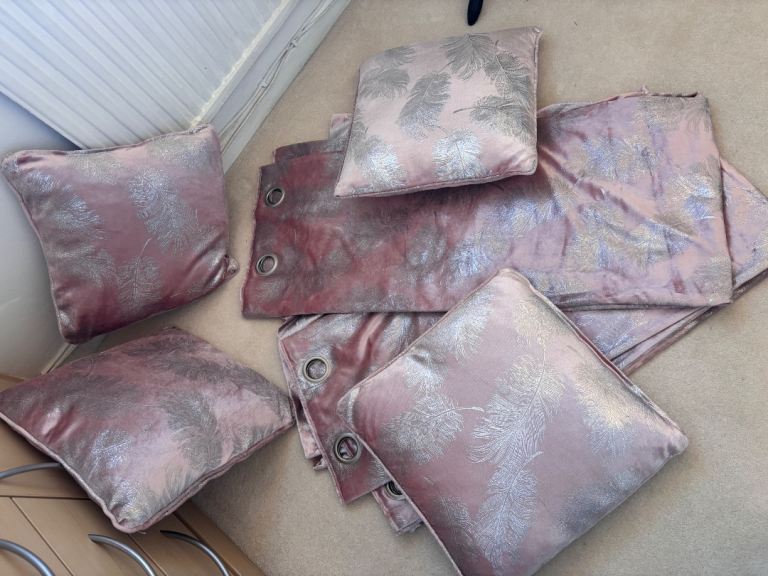 Pink Velvet Curtains & Cushions with Feather Design – Good Condition