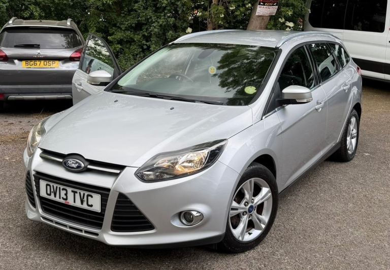 Ford, FOCUS, Estate, 2013, Semi-Auto, 1596 (cc), 5 doors