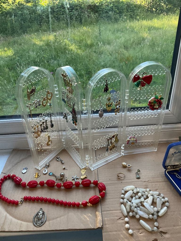 Costumes jewellery 