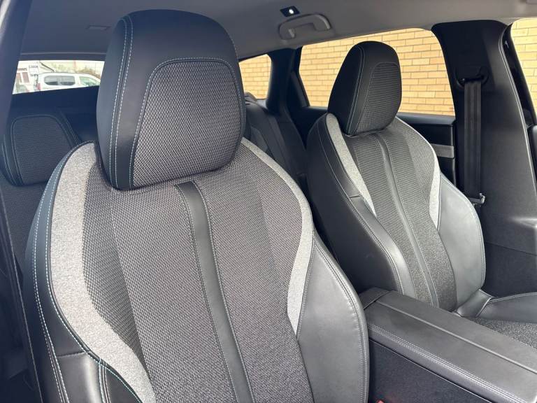 2024 Peugeot 308 1.2 PureTech Allure 5dr EAT8 ESTATE PETROL Automatic