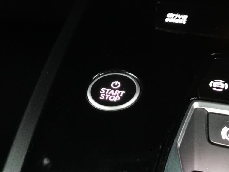 2022 Audi Q4 e-tron 40 S line SUV 5dr Electric Auto 82kWh (204 ps) - CARPLAY - LED - REVERSE CA S...