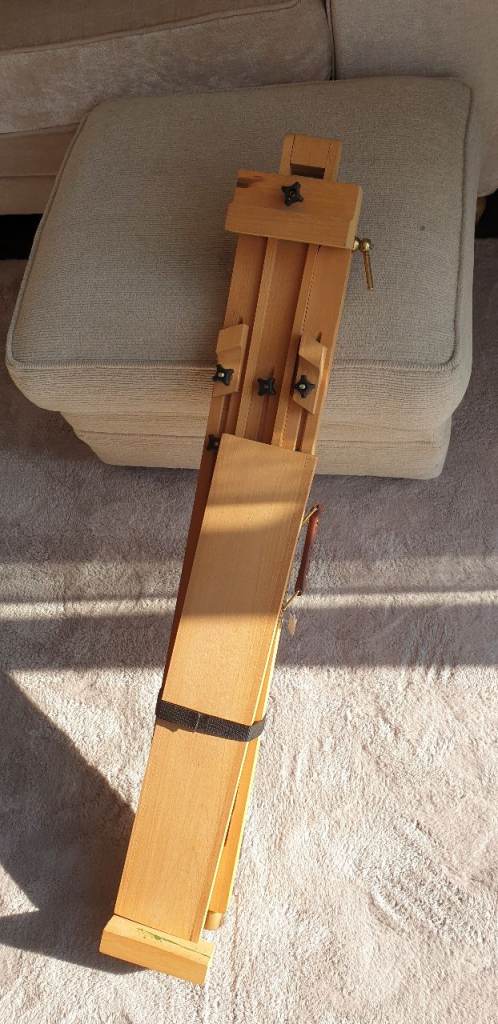 Wooden easel 