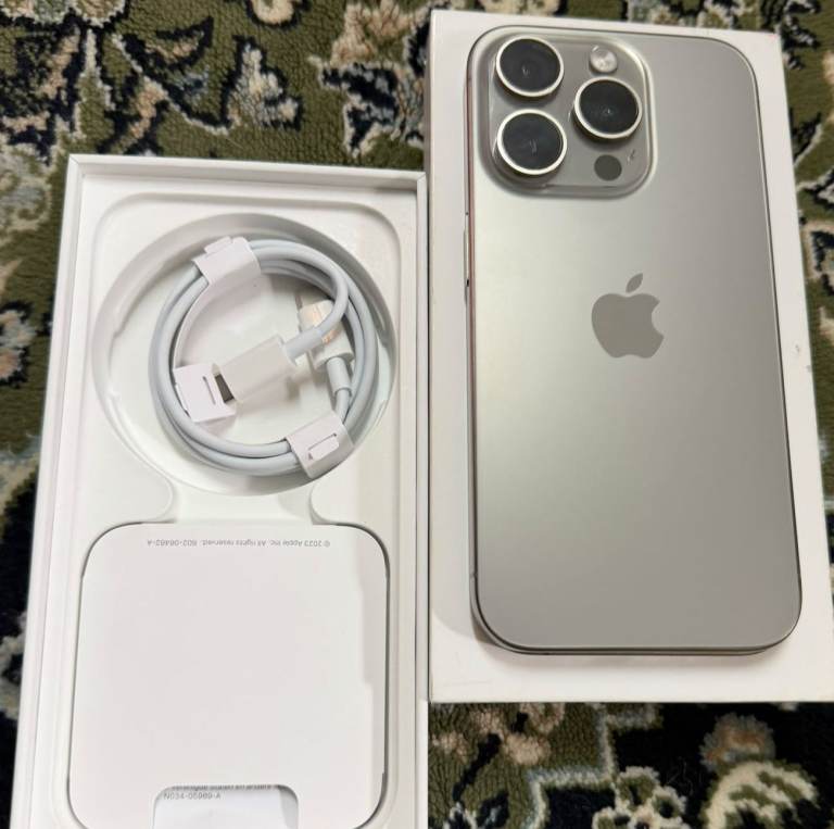 Apple iPhone 15 Pro 128GB – Unlocked, As Good As New