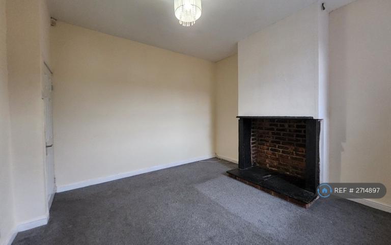 2 bedroom house in Schofield Street, Leigh, WN7 (2 bed) (#2714897)