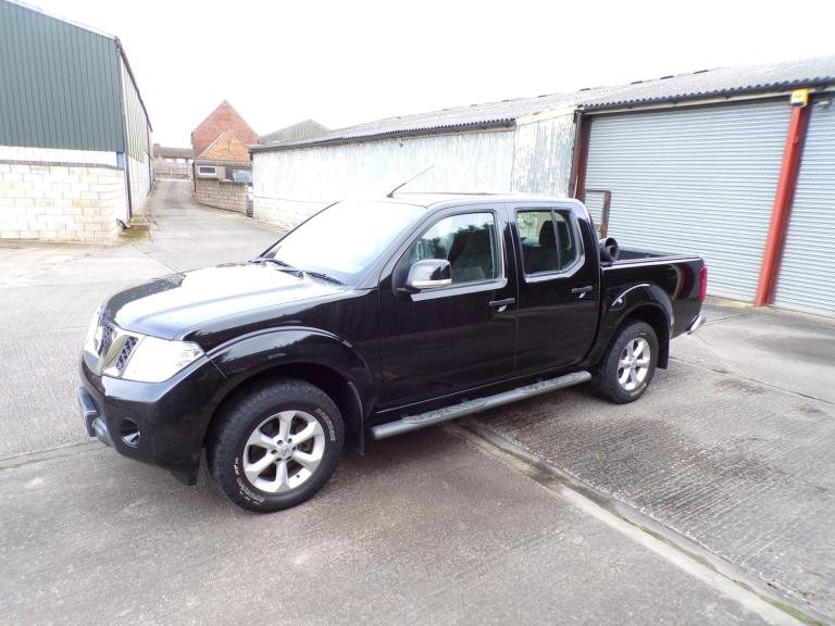 2013 Nissan Navara Double Crew Cab ACENTA 2.5DCi 4x4 PICKUP PICK UP Diesel Manual