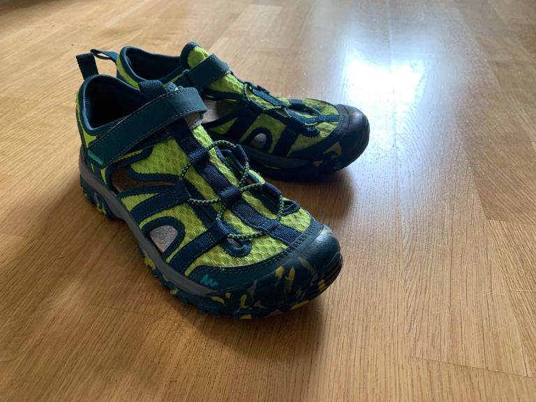 Kids hiking sandals (UK size 3?)