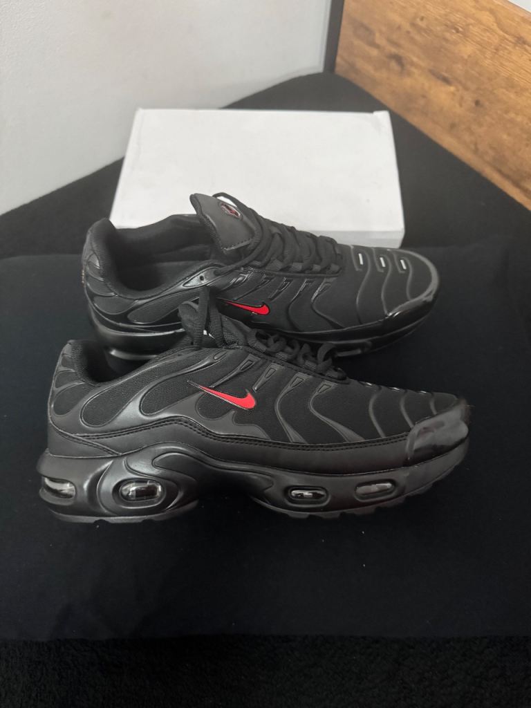 image for Brand New, Nike TN’s, Size 9.