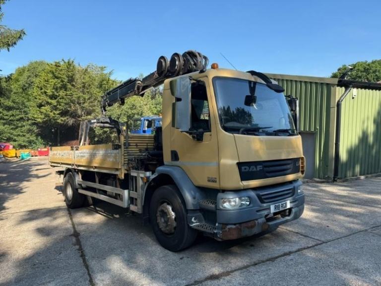 Daf LF55.220 Dropside Remote Hiab Crane 18ft Dropside Body 4x2