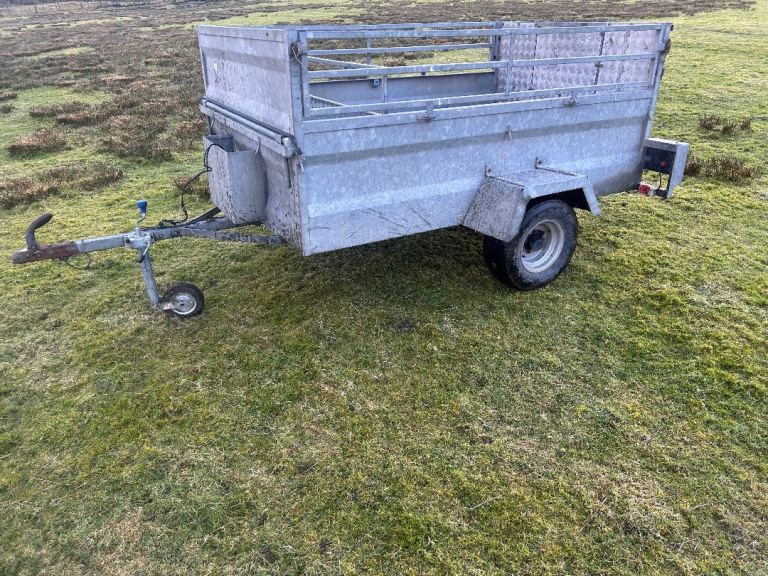 Galvanised trailer 7x4