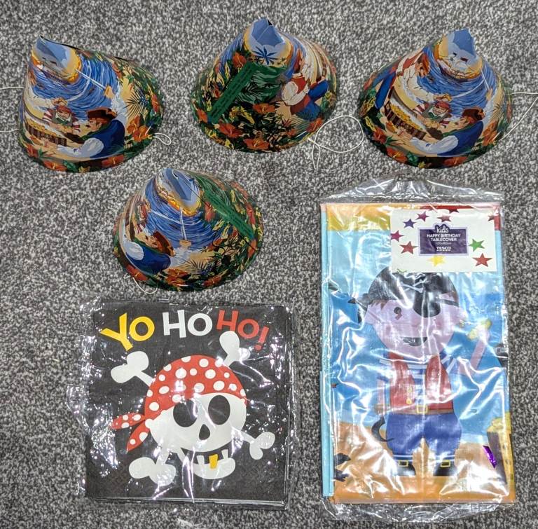 BUNDLE OF KIDS ADULTS PARTY HATS LOOT BAGS BALLOONS TABLECOVER NAPKINS FOOD BOXES