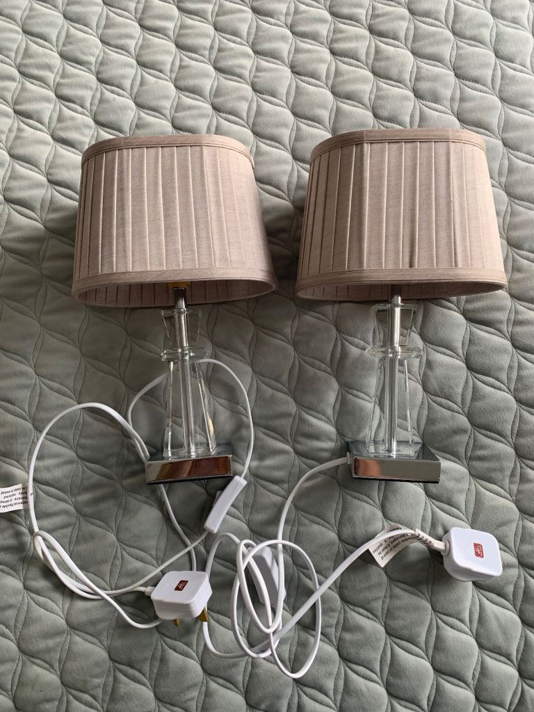 image for 2 x Bedside / table lamps