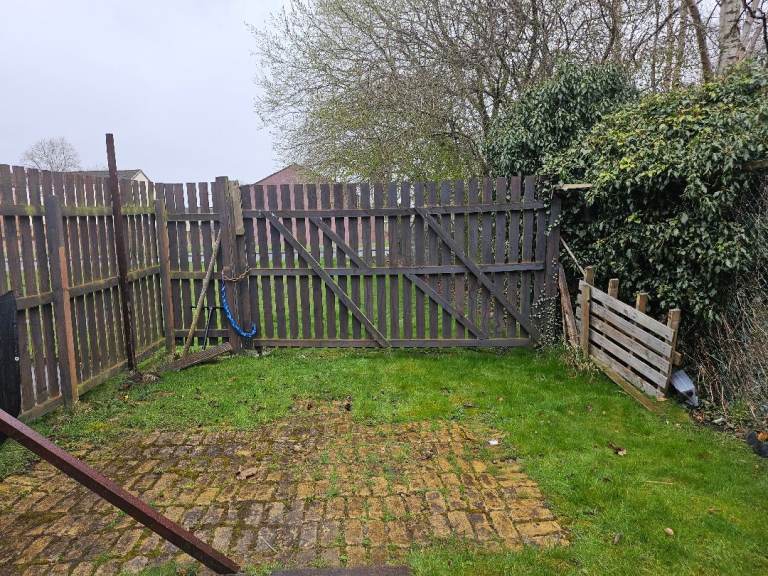 Fence and gate has been treated and panted