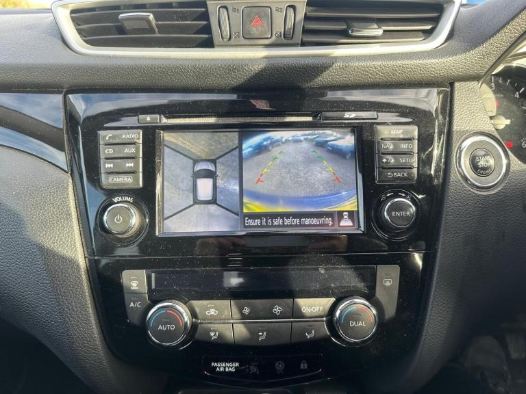 2015 Nissan Qashqai 1.5 dCi N-Tec+ 5dr HATCHBACK DIESEL Manual