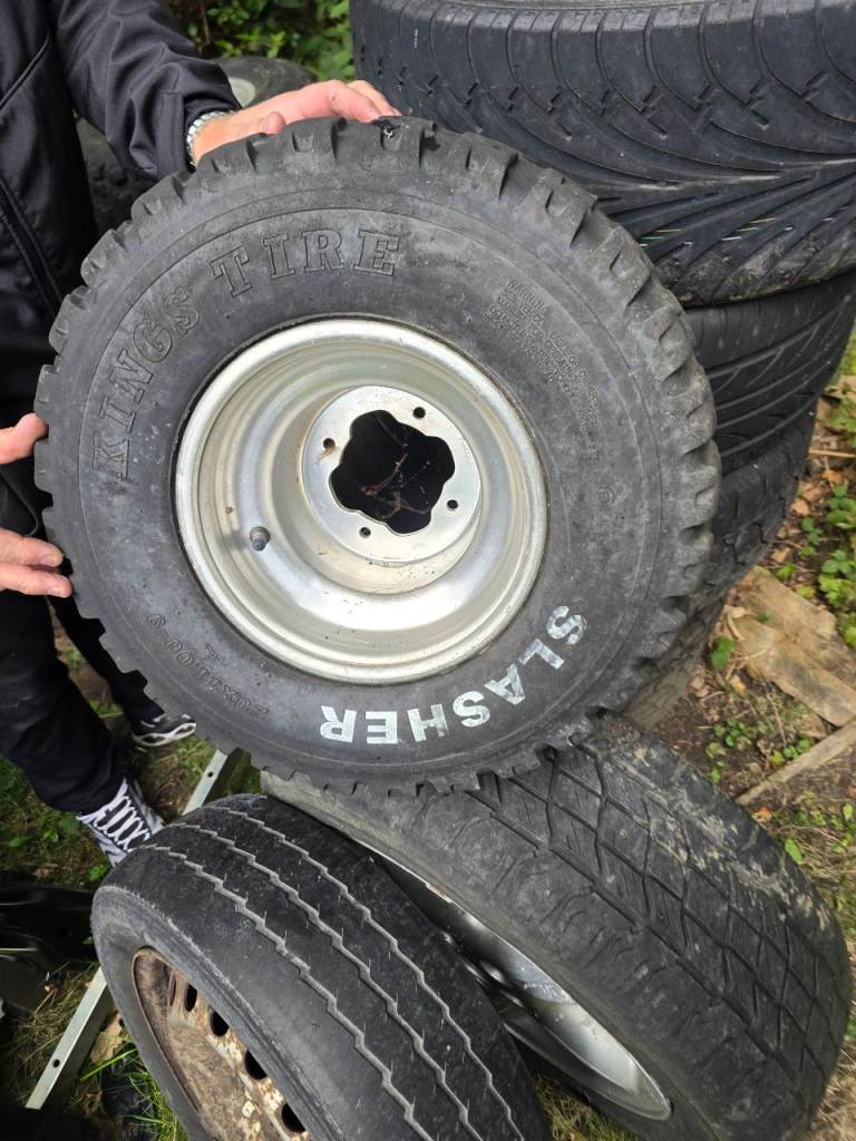 2 yamaha raptor wheels 