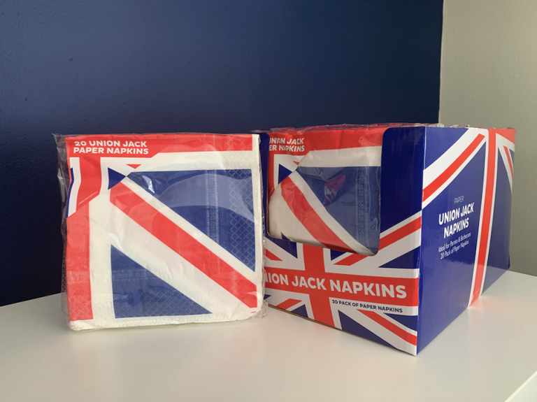 12 packs of 20 Union Jack napkins 