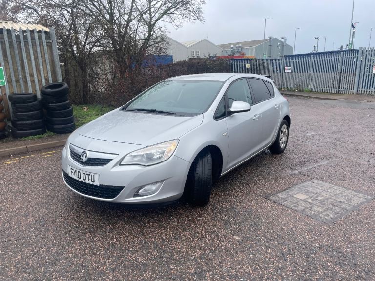 Vauxhall, ASTRA, Hatchback, 2010, Manual, 1598 (cc), 5 doors