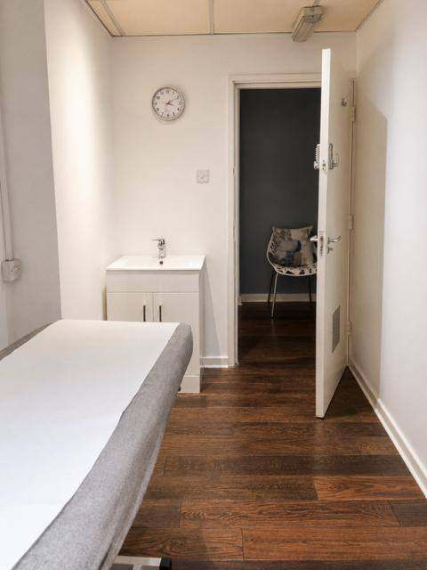 A fantastic opportunity to rent a private treatment room