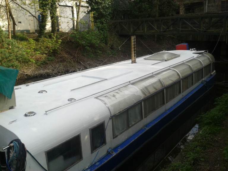 Houseboat in need of Re-fit