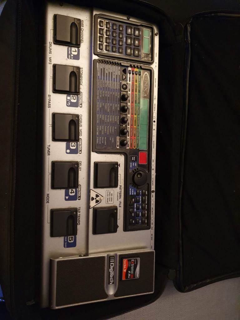 Digitech GNX4 Guitar Workstation/Multitracker