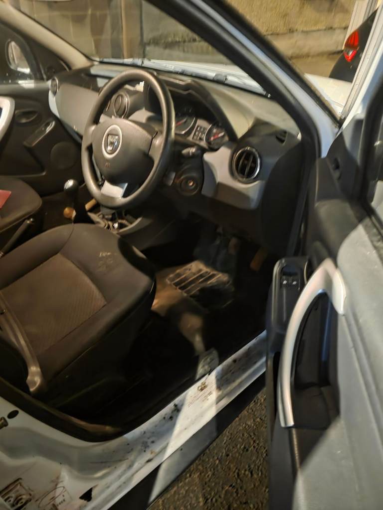 Dacia, DUSTER, Hatchback, 2013, Manual, 1461 (cc), 5 doors