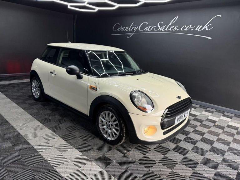 2016 MINI Hatch 1.2 One Hatchback 3dr Petrol Manual Euro 6 (s/s) (102 ps) Hatchb