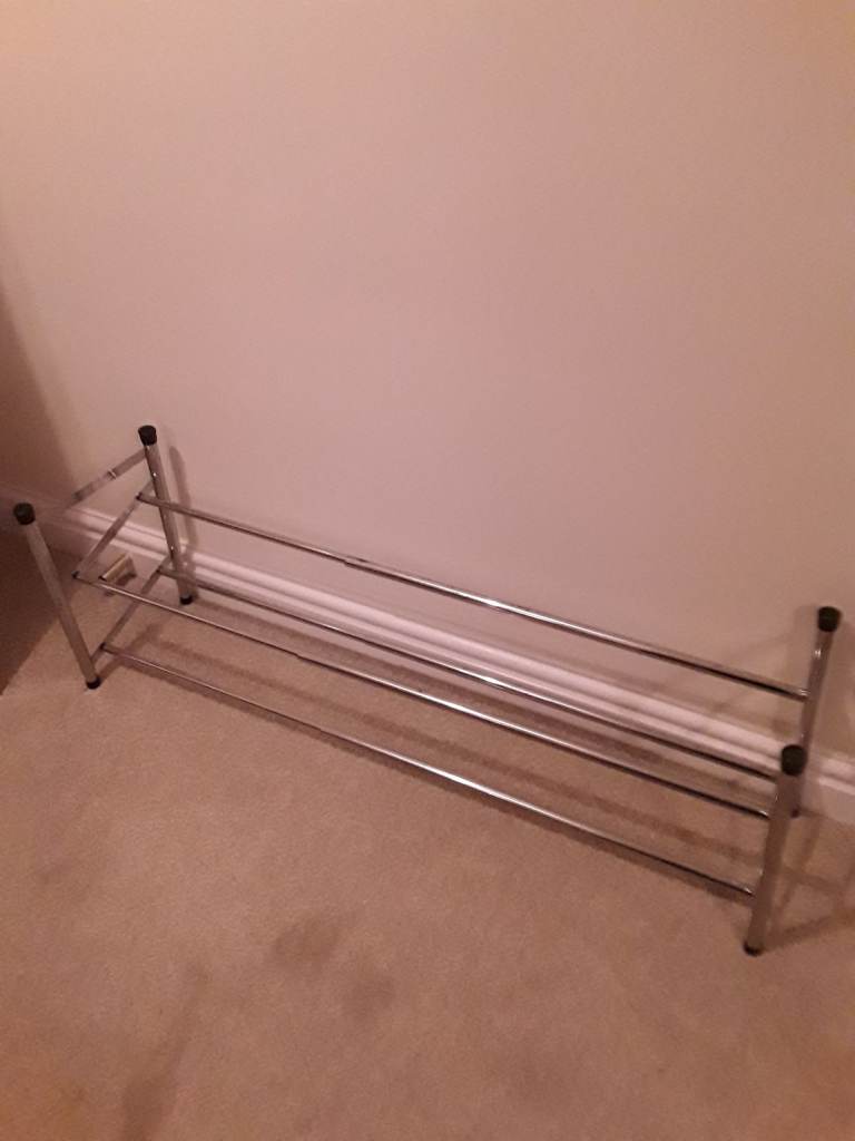 Shoe rack extendable