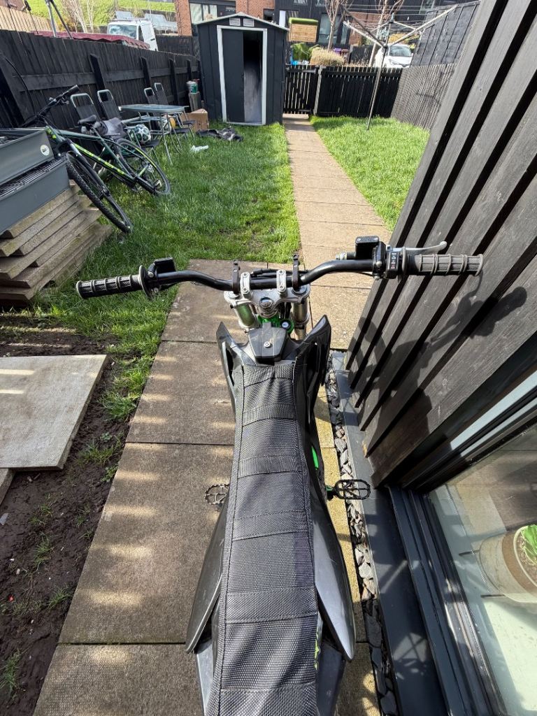 60v neon mini surron kinda back tube burstn 800 lowest delivery depends NO SWAPS!! Unless surron etc