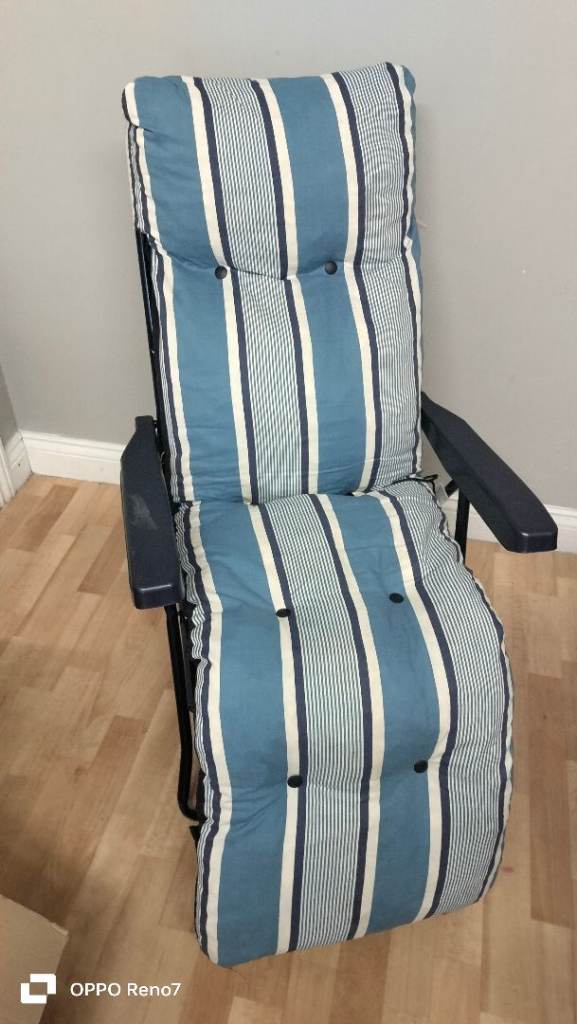 Garden/Sun Loungers x 2