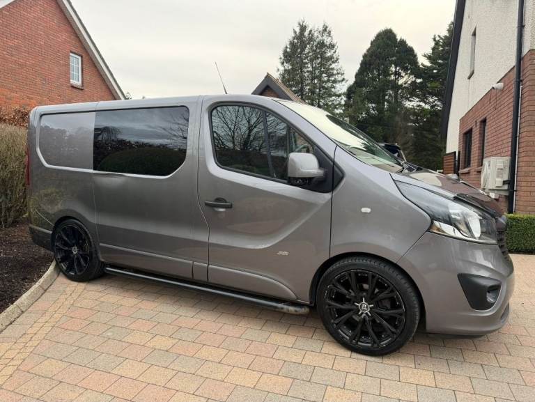 2018 Vauxhall Vivaro Sportive SWB ( Not Citroen Peugeot Ford Transit Vw Caddy Berlingo Man ) 