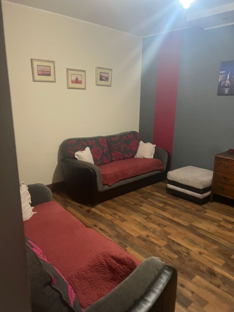 2BEDROOM TO RENT LS12