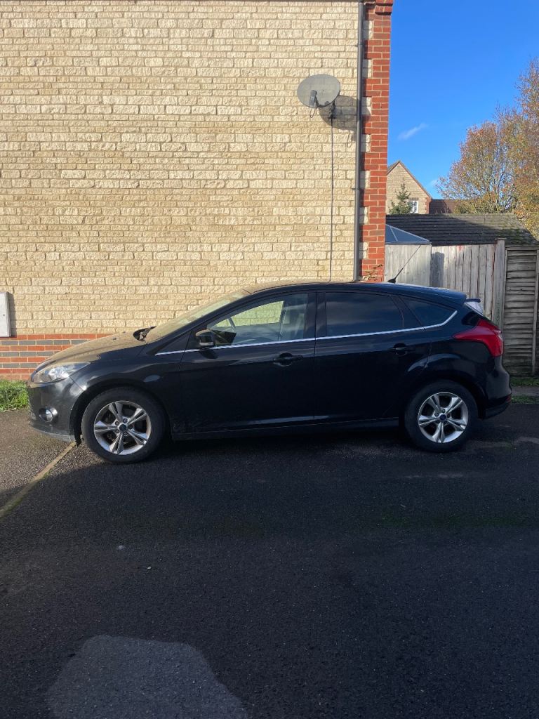 Ford, FOCUS, Hatchback, 2012, Semi-Auto, 1596 (cc), 5 doors
