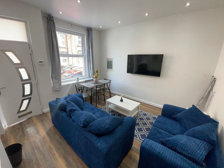 4-bed furnished house to rent 