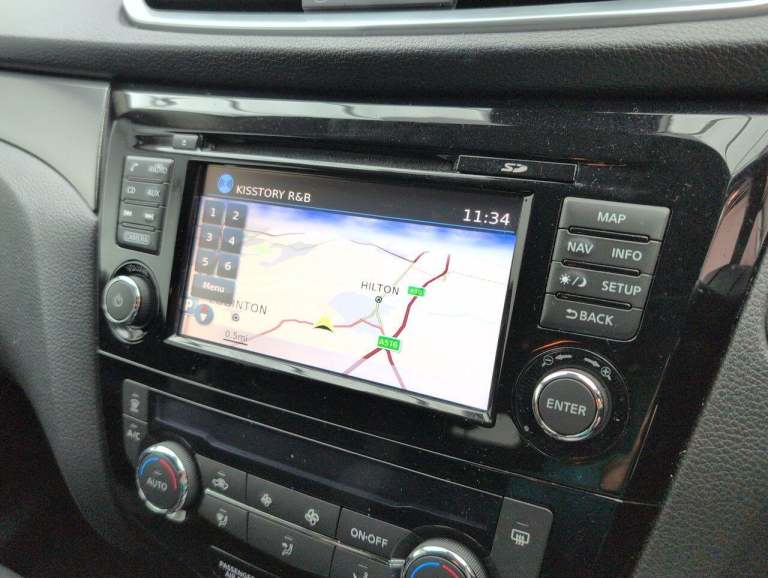 2017 Nissan Qashqai 1.2 DIG-T N-Connecta SUV 5dr Petrol XTRON Euro 6 (s/s) (115 ps) HILL START HA...