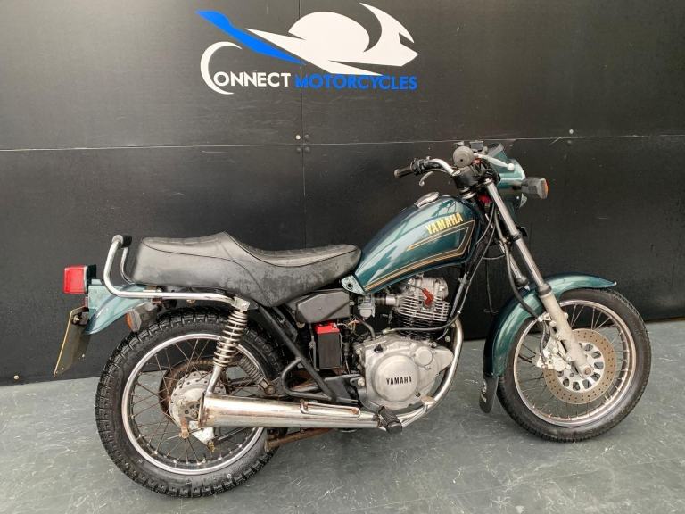 YAMAHA SR 125 CLASSIC RUNNING PROJECT BIKE HPI CLEAR