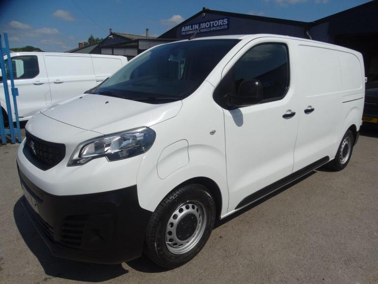 PEUGEOT E-EXPERT e 1200 75kWh Professional Standard Panel Van Auto MWB 6dr 2022