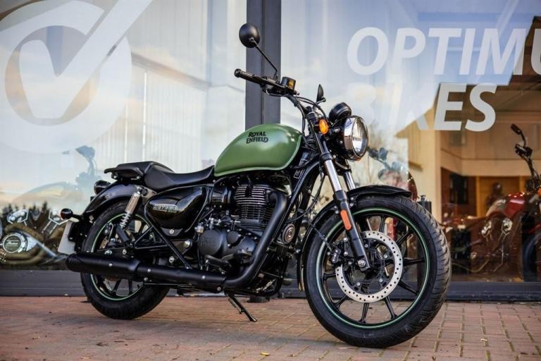 Royal Enfield Meteor 350 ! ULTRA LOW MILES ! STUNNING