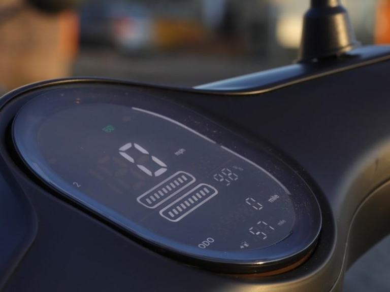 MGB G1 50cc Moped Scooter 2000W Electric Bosch Motor