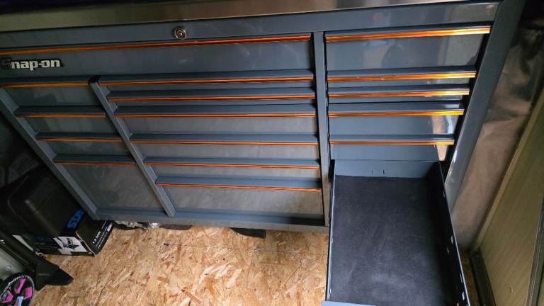 Snap on 53" Roll Cab Toolbox 